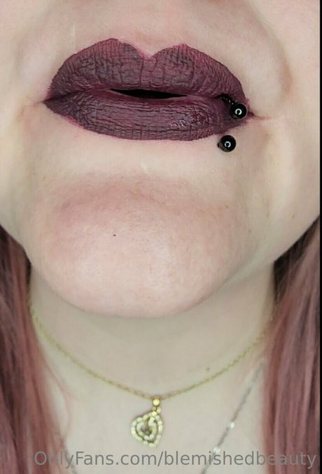 blemishedbeauty boobs onlyfans