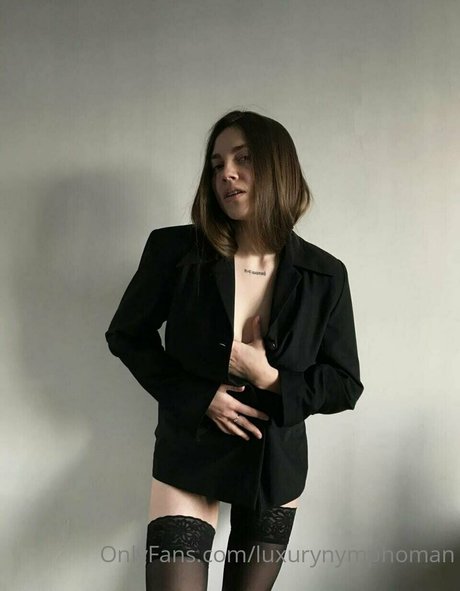 aminavalentino onlyfans de