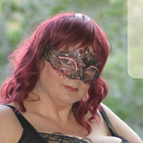 freesupersizedlovegoddes onlyfans naked