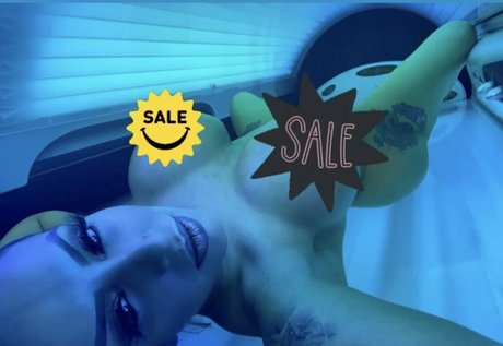 missmeenaofficial naked only fans