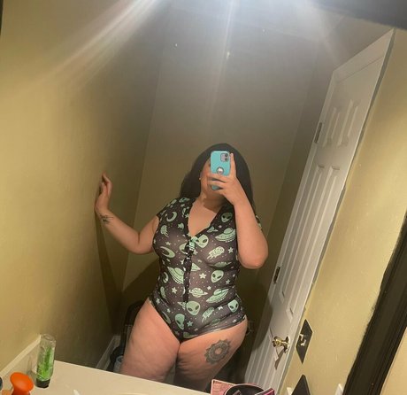 iamyummyyamss onlyfans ass