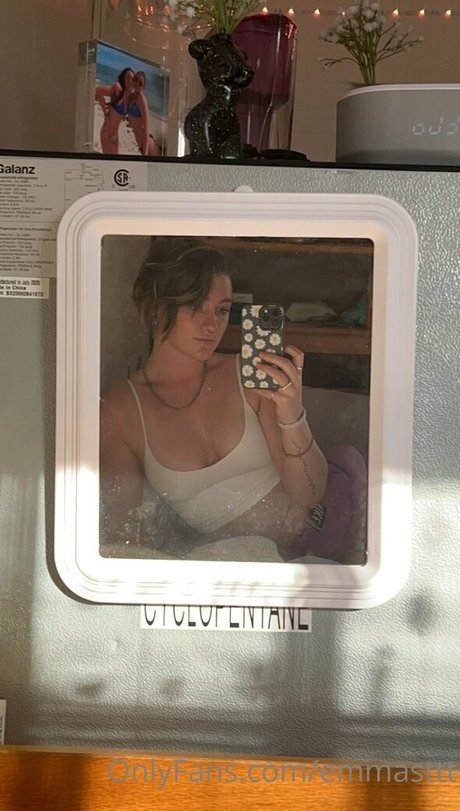 emmasttt nude onlyfans leaked
