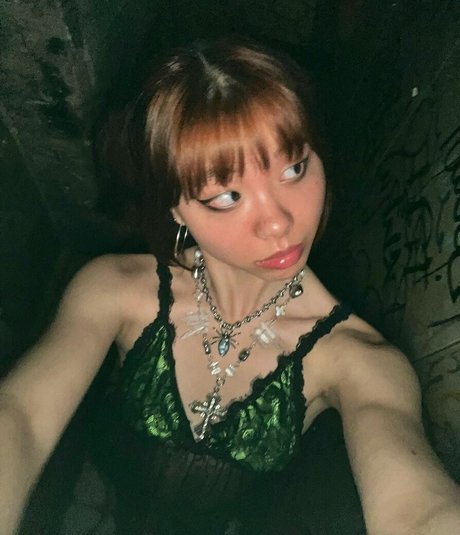 Olivia Sun onlyfans leak nude