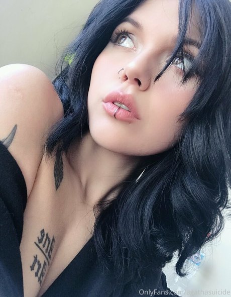 blvckchxrry onlyfans leaked