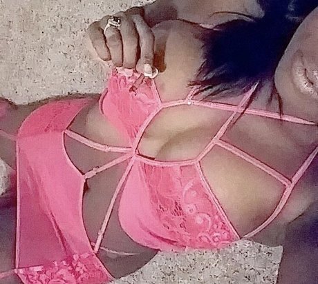 ladyluckyxxx nude only fans leaks