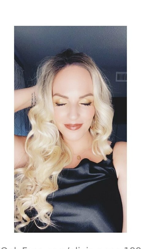 Olivia Anne 1990 onlyfans model photos