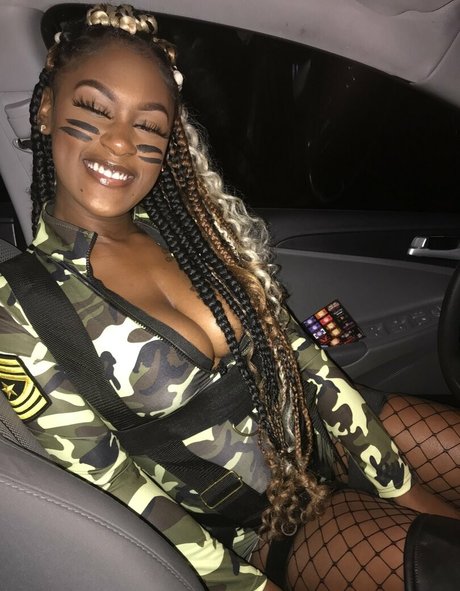 playwithmocha only fans review