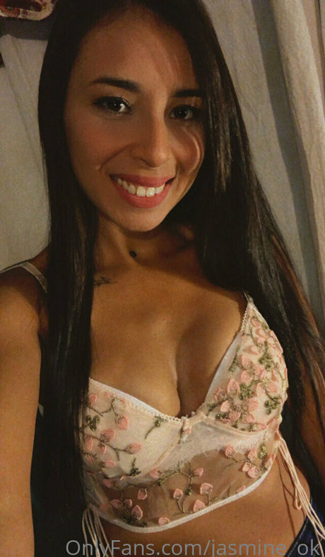 jasmine ok naked on onlyfans