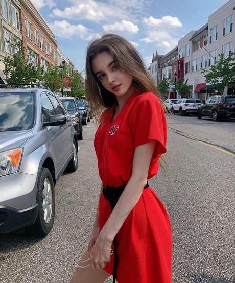 Elina Karimova onlyfans porn nude