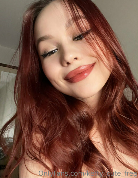 ketty cute free naked onlyfans pics