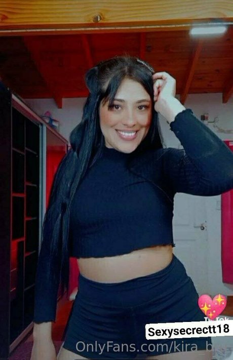 kira brunette1 only fans content