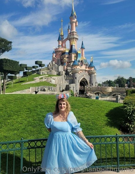 pregnantgothmama sextape onlyfans