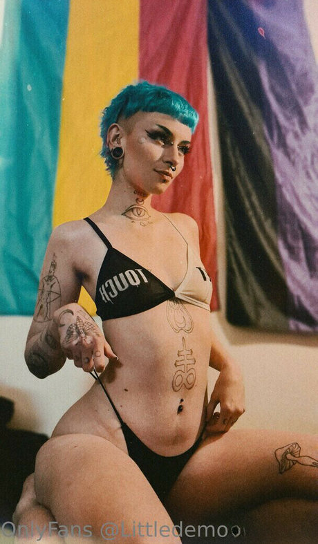 LittleDemonWitch onlyfans nudes