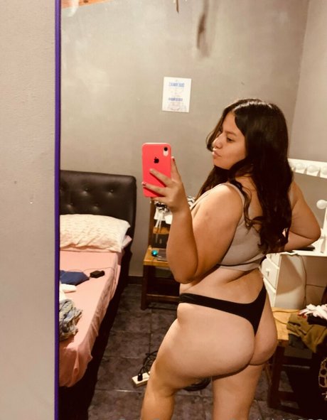 badgirl1882 feet onlyfans