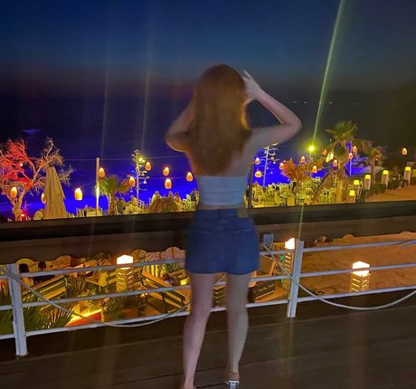 Aysennyuksel onlyfans nude leak