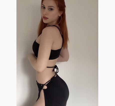 Aysennyuksel leaked nudes onlyfans