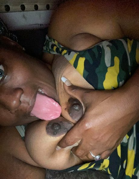 cheekiifemme onlyfans nude