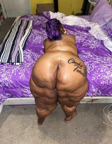 cheekiifemme onlyfans naked leaks