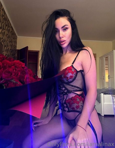 iamalinax onlyfans leaked pics