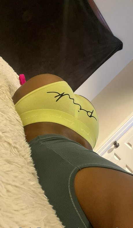 cravveedyss onlyfans nudes