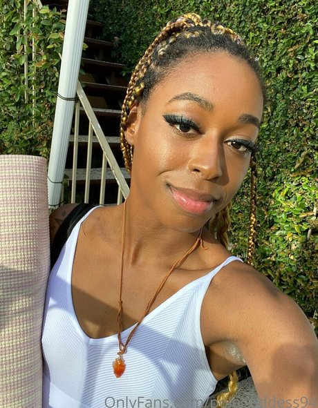 polegoddess94 onlyfans lesk