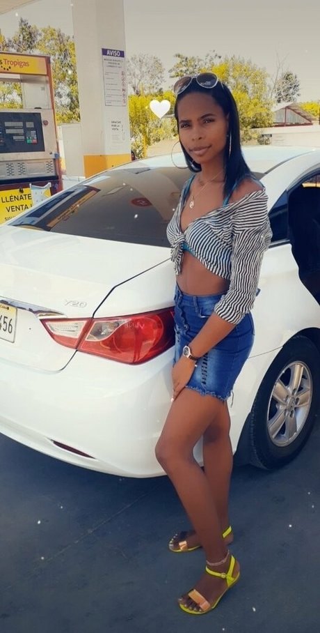 fannyskinny01 onlyfans model photo