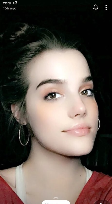 Corrina Rhys onlyfans nudes leak