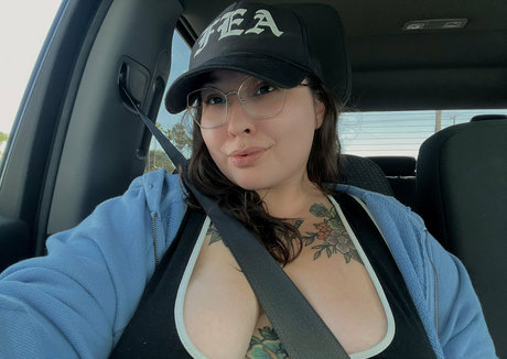 fun4lizzsfw new onlyfans leaks