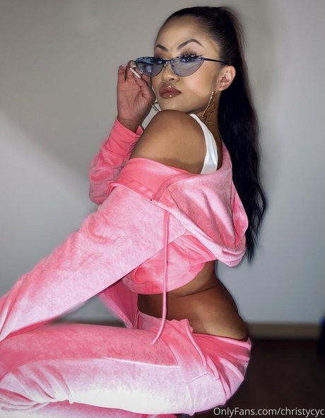 kamikolin porn onlyfans