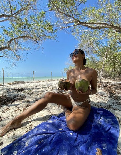 florabellafree leaked onlyfans sextape