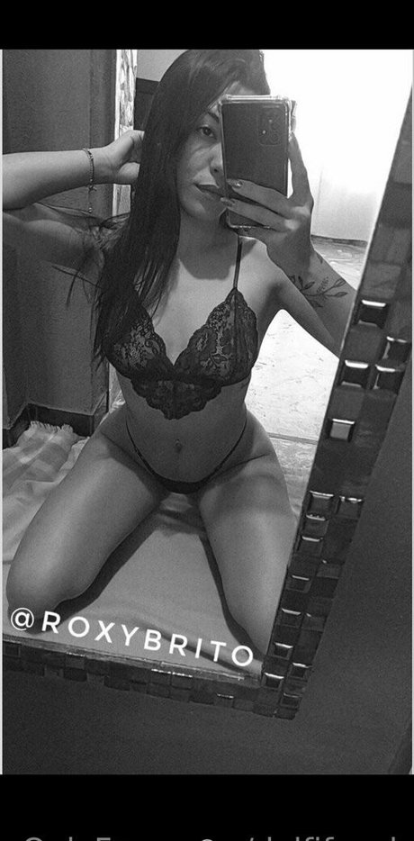 delfifoxyb onlyfans free