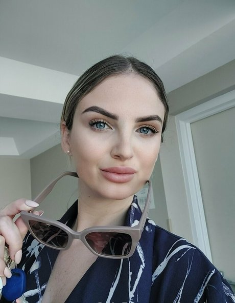 lexy lovee pics onlyfans