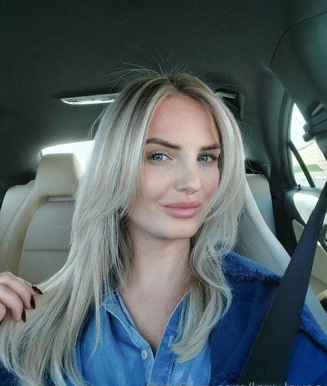 lexy lovee onlyfans nudes leaks