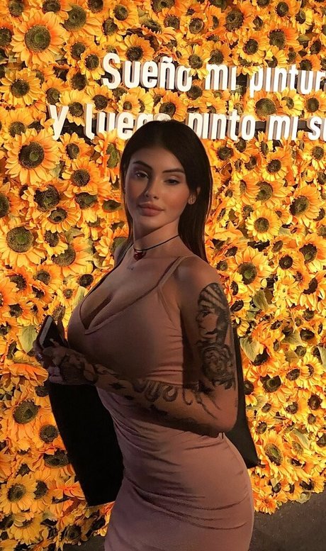 Paula Benitez onlyfans content leaked