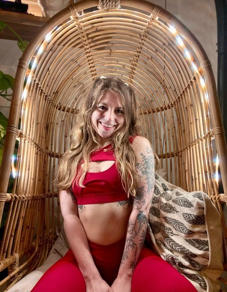 mousiexox onlyfans model