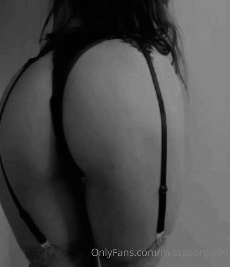 missgeorgie99 naked only fans