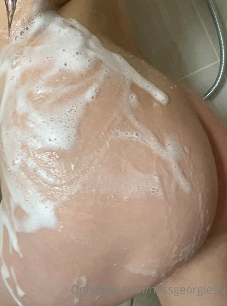missgeorgie99 onlyfans sextape