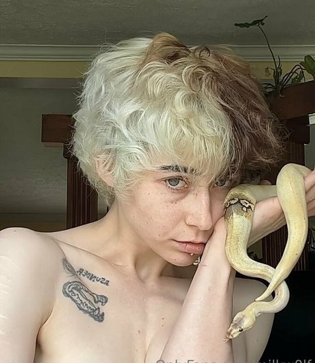 milkw0lf nudes onlyfans leaks