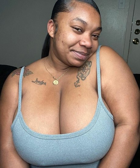 OceanRene onlyfans nudes