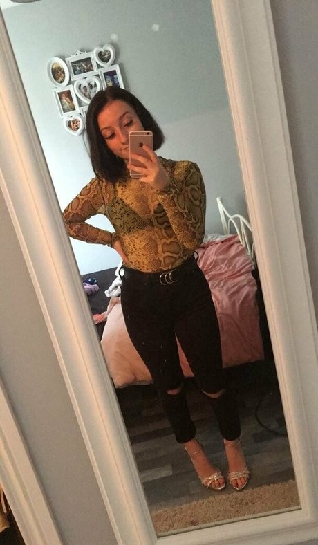 yaz12345 nude leaks onlyfans