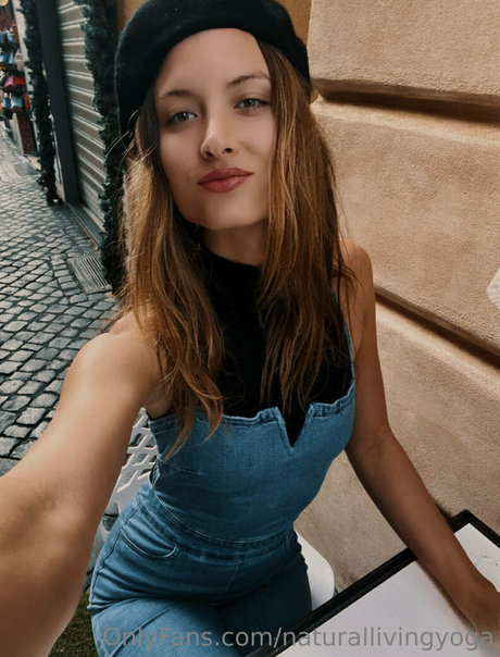 naturallivingyoga onlyfans images