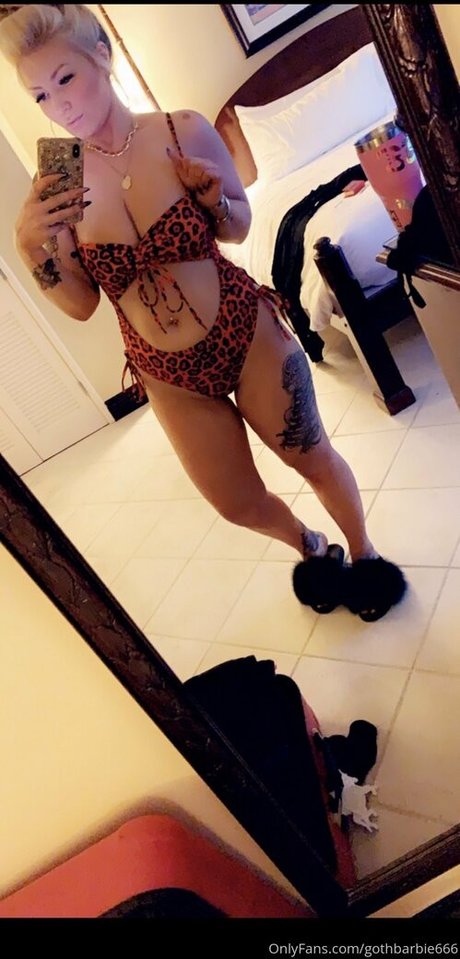 gothbarbie666 onlyfans sex tape