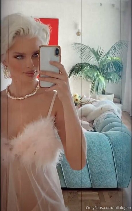 julialogan onlyfans free content