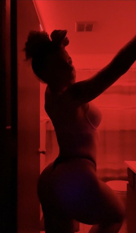 lilylightskin onlyfans free porn