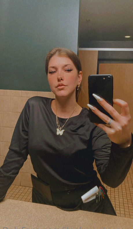 itsalwaystessaa onlyfans leak xxx