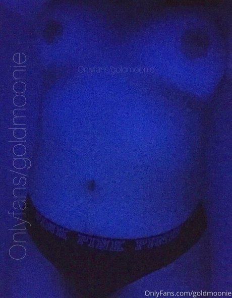 goldmoonie Profile pic