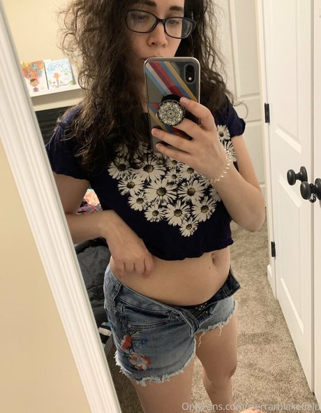 sierrarblakefield new onlyfans leaks