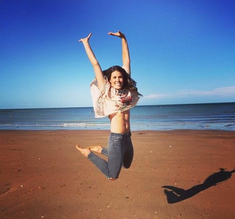 Becky Ives onlyfans leaked.