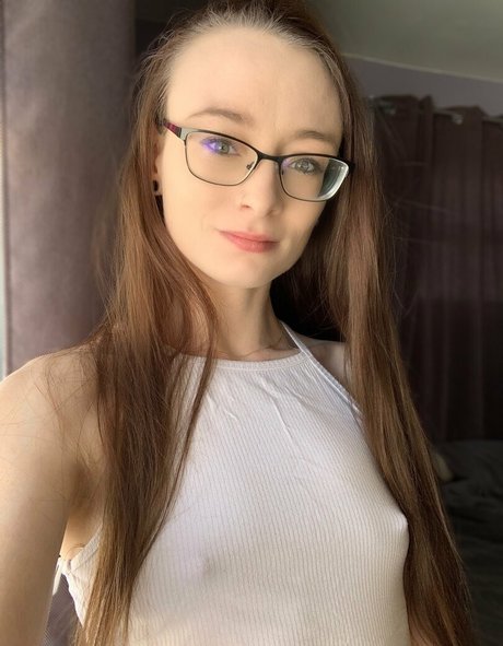 Emma Rouge nude leak onlyfans