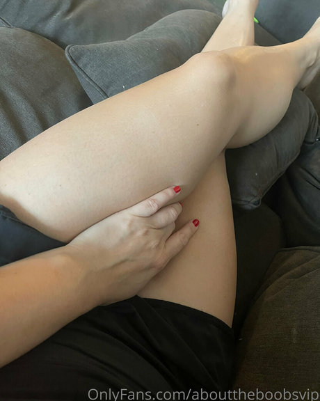 abouttheboobsvip only fans leak